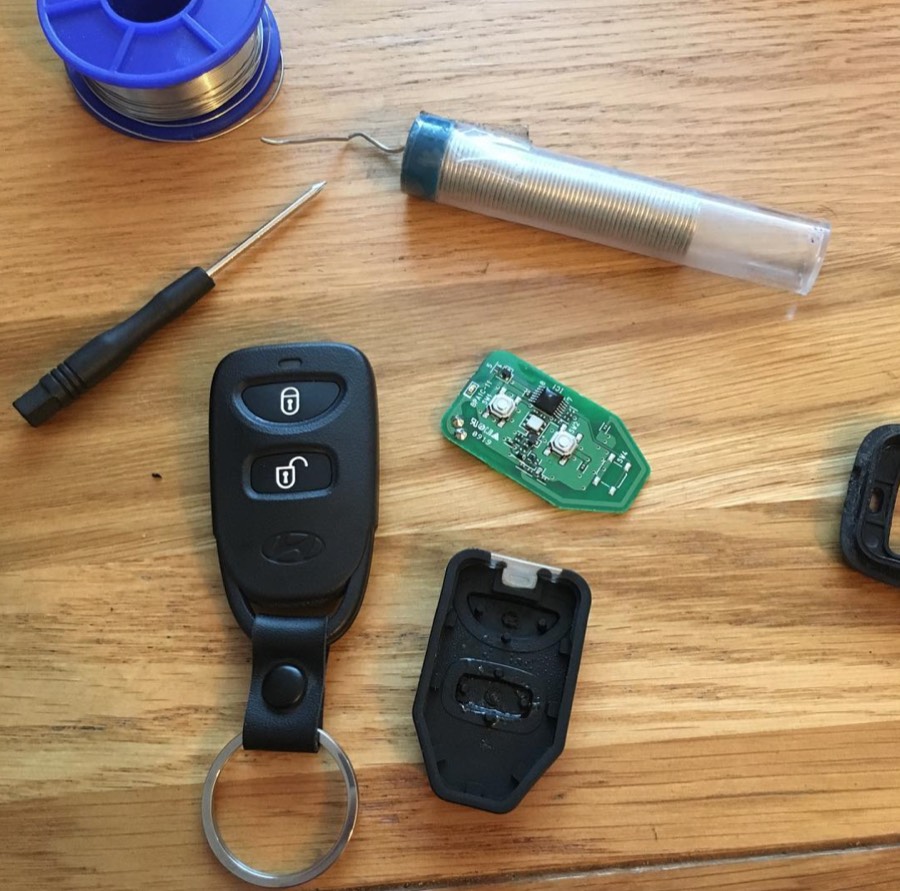 Hyundai Santa Fe: key repair